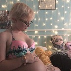 View bresbelly (Bre's Belly) OnlyFans 67 Photos and 19 Videos for free 

 profile picture