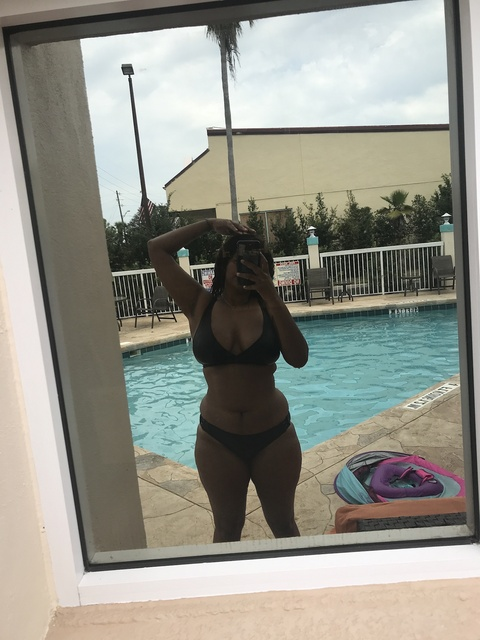 ieshaaaa leaked gallery photo 2
