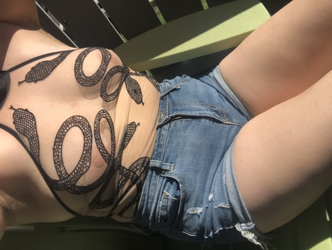 missviolet96 leaked gallery photo 2