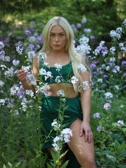 taylor_rising leaked gallery photo 2