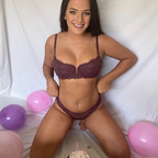 thealicevisby OnlyFans Leak (55 Photos and 11 Videos) 

 profile picture